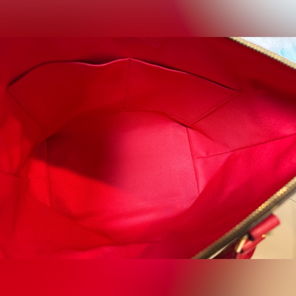 Louis Vuitton Tournelle PM Monogram - Picture 12 of 15